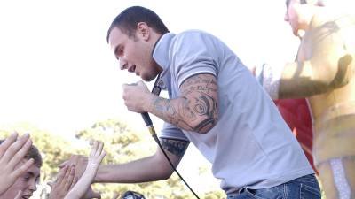 Chad-Gilbert-GettyImages-51488471