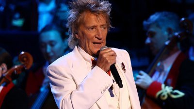 Rod Stewart Abruptly Cancels Las Vegas Show on 'Doctor's Advice' Before Performance Time