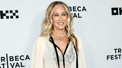 NEW YORK, NEW YORK - JUNE 09: Sarah Jessica Parker attends