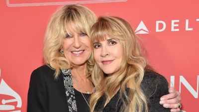 Revisiting Stevie Nicks Close Friendship With Christine McVie From Fleetwood Mac to Final Days 825